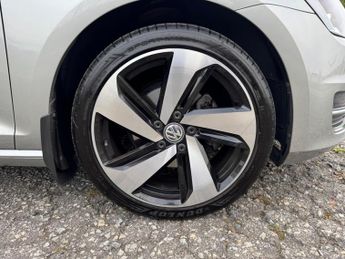 Volkswagen Golf 1.4 TSI BlueMotion Tech ACT GT Edition DSG Euro 6 (s/s) 5dr