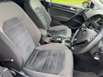 Volkswagen Golf 1.4 TSI BlueMotion Tech ACT GT Edition DSG Euro 6 (s/s) 5dr