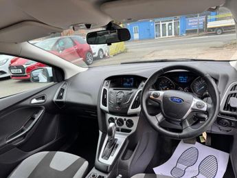 Ford Focus 1.6 Zetec Powershift Euro 5 5dr
