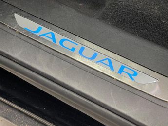 Jaguar F-PACE 2.0 P250i R-Sport Auto AWD Euro 6 (s/s) 5dr