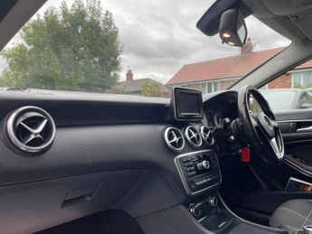 Mercedes-Benz A Class 1.5 A180 CDI Sport 7G-DCT Euro 5 (s/s) 5dr