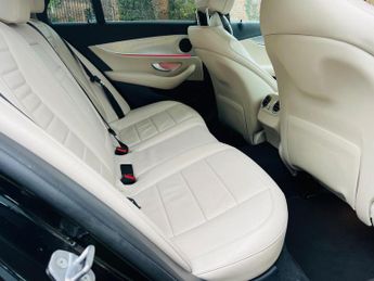 Mercedes-Benz E Class 2.0 E220d SE G-Tronic+ 4MATIC Euro 6 (s/s) 4dr