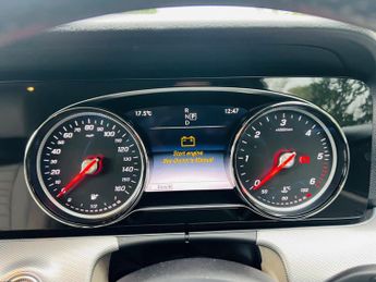 Mercedes-Benz E Class 2.0 E220d SE G-Tronic+ 4MATIC Euro 6 (s/s) 4dr