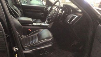 Land Rover Discovery 3.0 TD V6 HSE Luxury Auto 4WD Euro 6 (s/s) 5dr