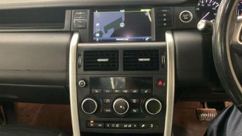 Land Rover Discovery Sport 2.0 TD4 SE Tech Auto 4WD Euro 6 (s/s) 5dr