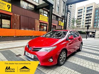 Toyota Auris 1.8 VVT-h Excel CVT Euro 5 (s/s) 5dr