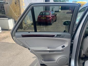 Mercedes-Benz M Class 3.0 ML320 CDI SE 7G-Tronic 5dr