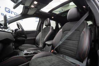 Ford Kuga 2.5 Duratec 14.4kWh ST-Line X Edition CVT Euro 6 (s/s) 5dr