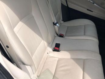 BMW 5 Series Gran Turismo 3.0 530d Luxury GT Auto Euro 6 (s/s) 5dr