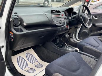 Honda Jazz 1.4 i-VTEC ES Plus CVT Euro 5 5dr