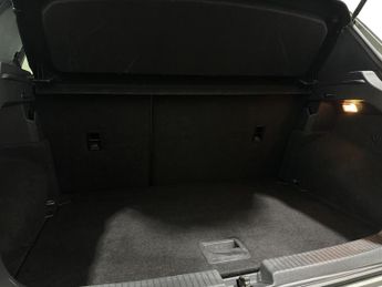 Volkswagen T-Cross 1.6 TDI R-Line DSG Euro 6 (s/s) 5dr