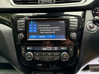 Nissan Qashqai 1.2 DIG-T N-Connecta XTRON 2WD Euro 6 (s/s) 5dr