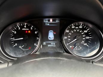 Nissan Qashqai 1.2 DIG-T N-Connecta XTRON 2WD Euro 6 (s/s) 5dr