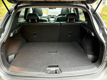 Nissan Qashqai 1.2 DIG-T Tekna XTRON 2WD Euro 6 (s/s) 5dr