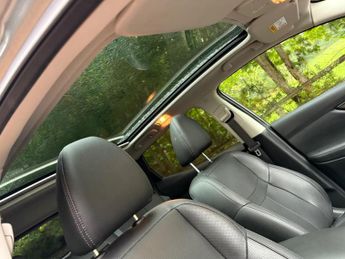 Nissan Qashqai 1.2 DIG-T Tekna XTRON 2WD Euro 6 (s/s) 5dr