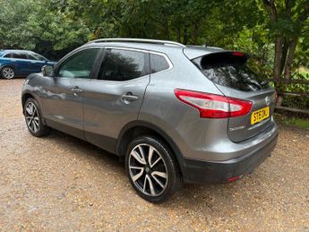 Nissan Qashqai 1.2 DIG-T Tekna XTRON 2WD Euro 6 (s/s) 5dr