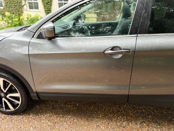 Nissan Qashqai 1.2 DIG-T Tekna XTRON 2WD Euro 6 (s/s) 5dr