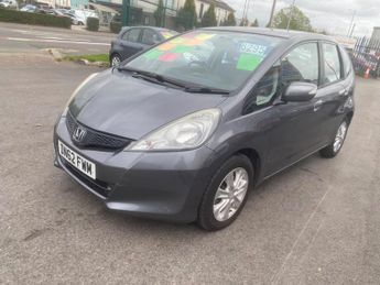 Honda Jazz 1.4 i-VTEC ES CVT Euro 5 5dr