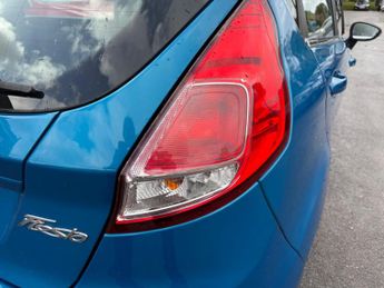 Ford Fiesta 1.6 Zetec Powershift Euro 5 5dr