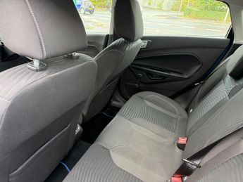 Ford Fiesta 1.6 Zetec Powershift Euro 5 5dr