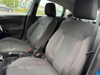 Ford Fiesta 1.6 Zetec Powershift Euro 5 5dr