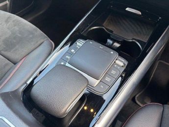 Mercedes-Benz EQA EQA 250 66.5kWh AMG Line (Premium) Auto 5dr