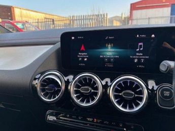 Mercedes-Benz EQA EQA 250 66.5kWh AMG Line (Premium) Auto 5dr