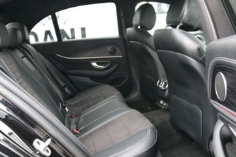 Mercedes-Benz E Class 2.0 E220d AMG Line (Premium) Saloon 4dr Diesel G-Tronic+ Euro 6 