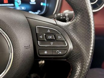 MG MG HS 1.5 T-GDI 16.6kWh Exclusive Auto Euro 6 (s/s) 5dr