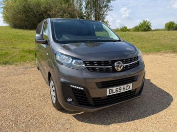 Vauxhall Vivaro 1.5 Turbo D 2700 Sportive L1 H1 Euro 6 (s/s) 5dr