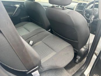 Toyota RAV4 2.0 VVT-i XT3 4WD 5dr