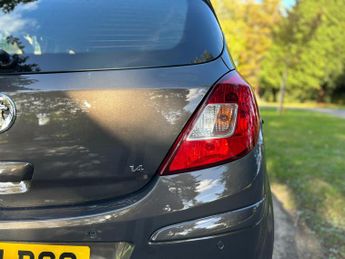 Vauxhall Corsa 1.4 16V SE Auto Euro 5 5dr