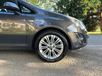 Vauxhall Corsa 1.4 16V SE Auto Euro 5 5dr