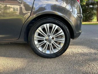 Vauxhall Corsa 1.4 16V SE Auto Euro 5 5dr