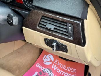 BMW 3 Series 2.0 320i Exclusive Edition Touring Steptronic Euro 5 5dr