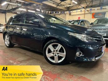 Toyota Auris 1.6 V-Matic Excel Euro 5 5dr