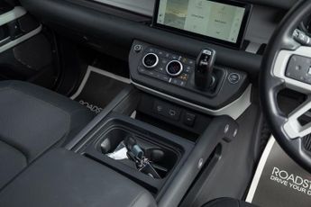 Land Rover Defender 110 3.0 D250 MHEV X-Dynamic SE Auto 4WD Euro 6 (s/s) 5dr