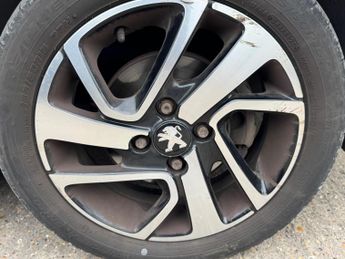 Peugeot 108 1.0 Allure 2 Tronic Euro 6 5dr
