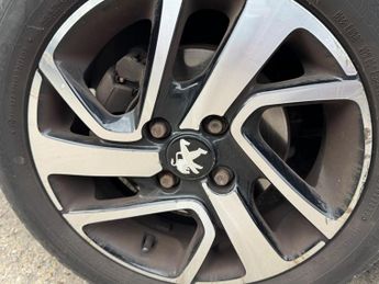 Peugeot 108 1.0 Allure 2 Tronic Euro 6 5dr