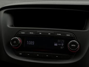 Vauxhall Viva 1.0i SE Euro 6 5dr