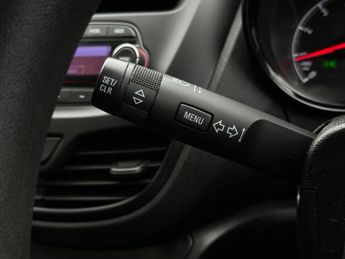 Vauxhall Viva 1.0i SE Euro 6 5dr