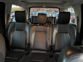 Land Rover Discovery 4 3.0 SD V6 SE Tech Auto 4WD Euro 6 (s/s) 5dr