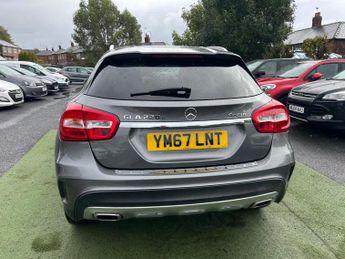 Mercedes-Benz GLA 2.1 GLA220d AMG Line 7G-DCT 4MATIC Euro 6 (s/s) 5dr