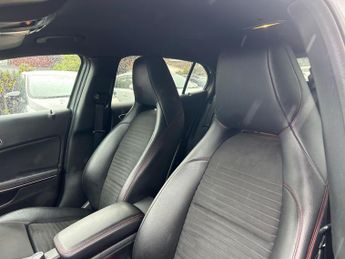 Mercedes-Benz GLA 2.1 GLA220d AMG Line 7G-DCT 4MATIC Euro 6 (s/s) 5dr