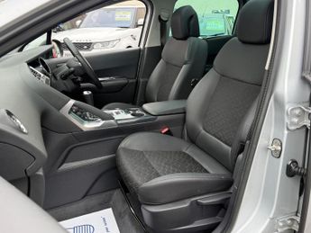 Peugeot 3008 2.0 HDi Allure Auto Euro 5 5dr
