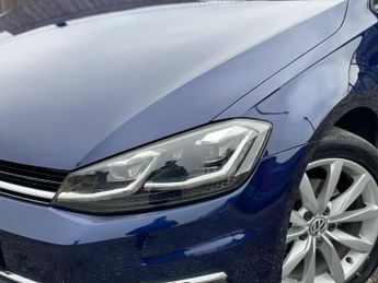 Volkswagen Golf 1.2 TSI SE Hatchback 5dr Petrol DSG