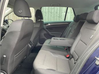 Volkswagen Golf 1.2 TSI SE Hatchback 5dr Petrol DSG