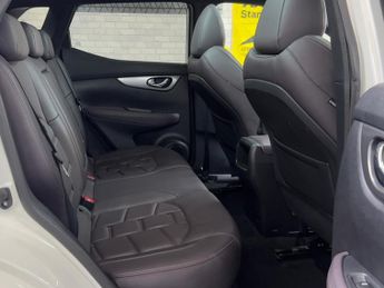 Nissan Qashqai 1.6 dCi Tekna+ XTRON Euro 6 (s/s) 5dr