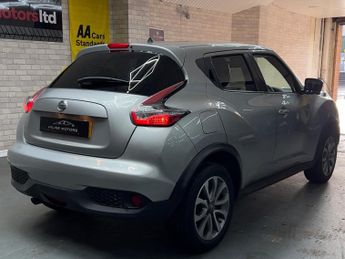 Nissan Juke 1.6 Tekna XTRON Euro 6 5dr