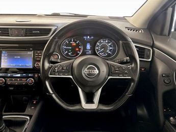 Nissan Qashqai 1.5 dCi N-Connecta Euro 6 (s/s) 5dr